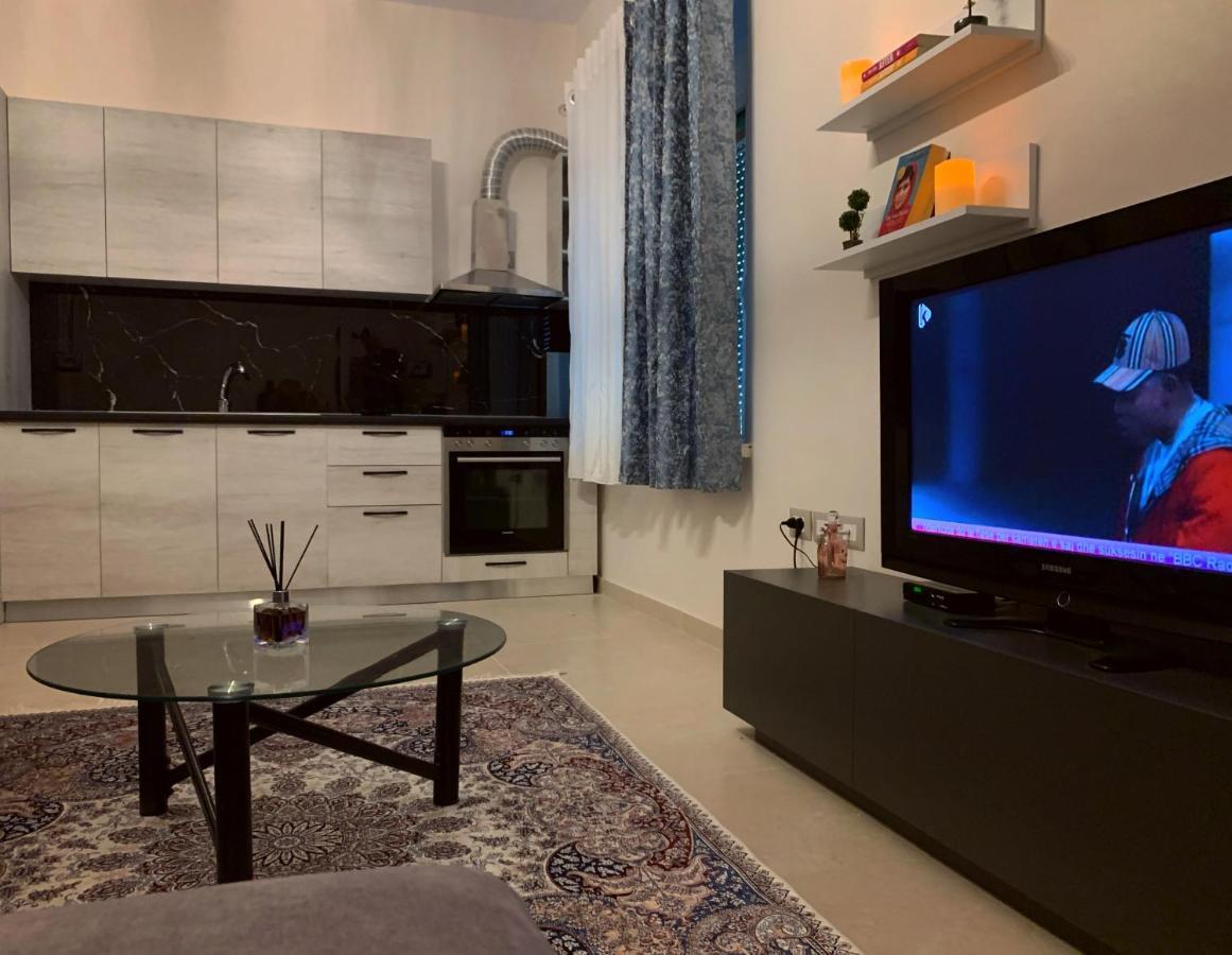 Jessica'S Apartment ติรานา ภายนอก รูปภาพ